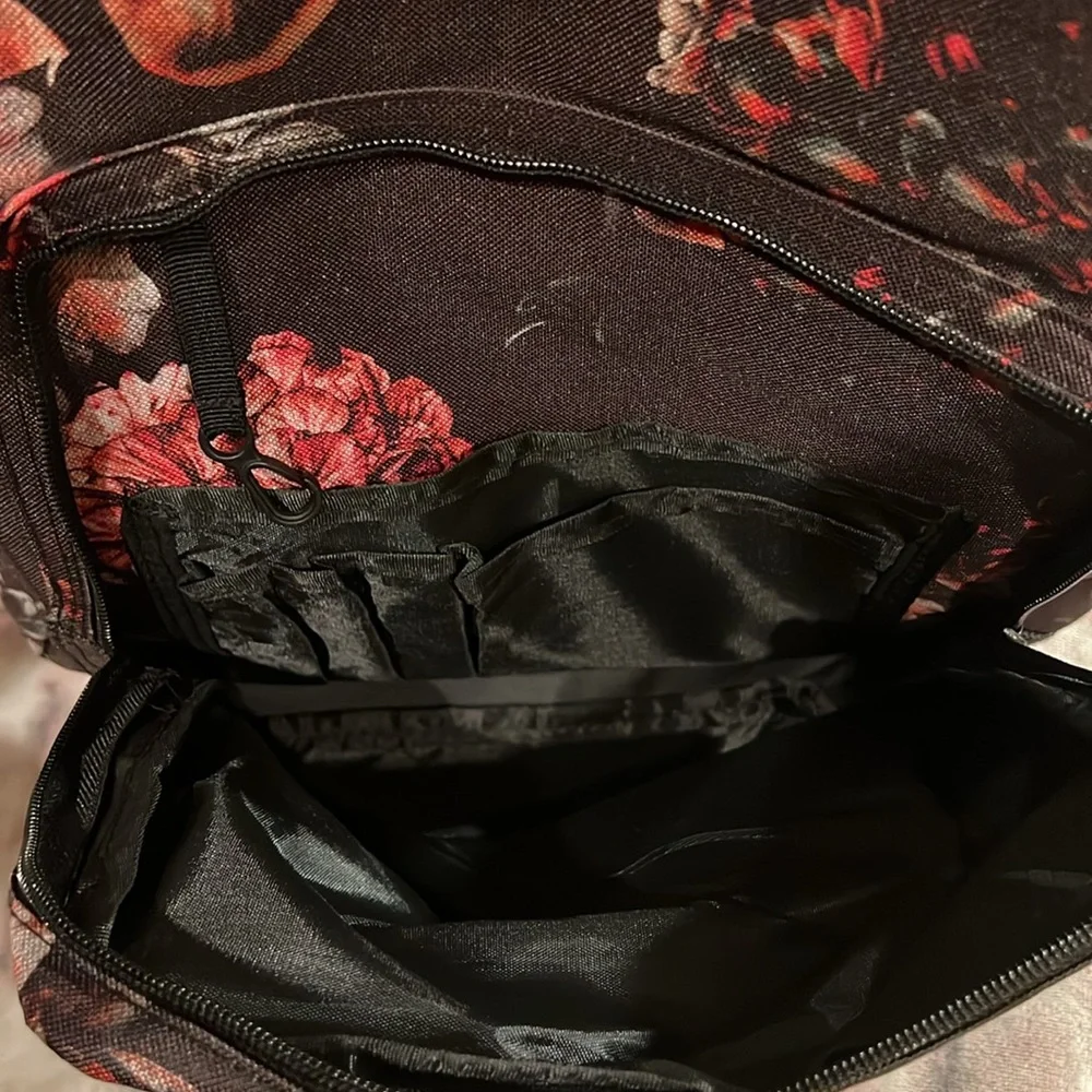 Backpack - Picture 6 of 10